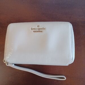 Kate Spade Cream Wristlet Wallet